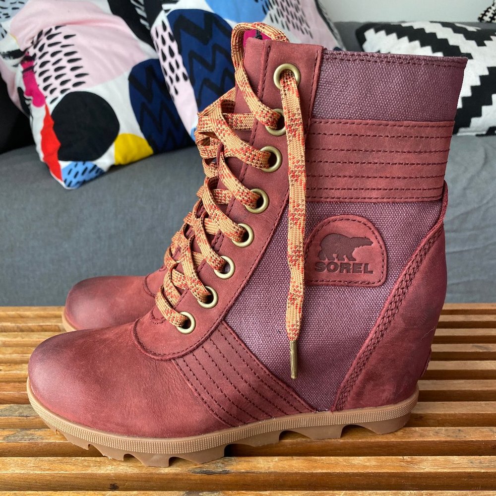 Sorel Lexie Waterproof Wedge Boot NWT